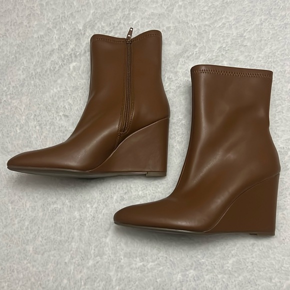Women’s Jocelyn Ankle Boots - Picture 1 of 7